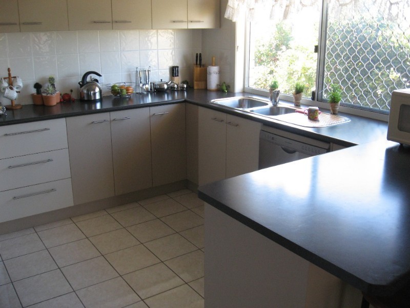 Innes Park QLD 4670