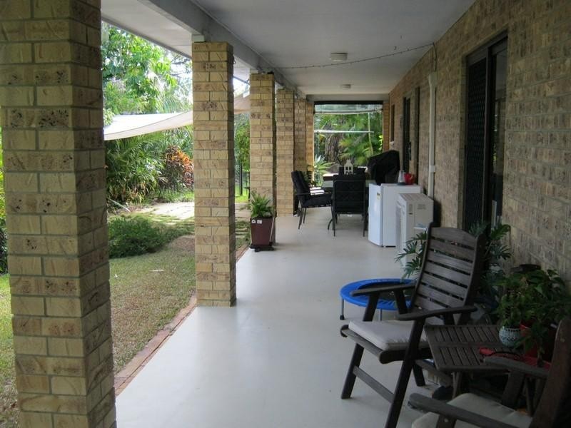 4 Natalie, Bargara QLD 4670