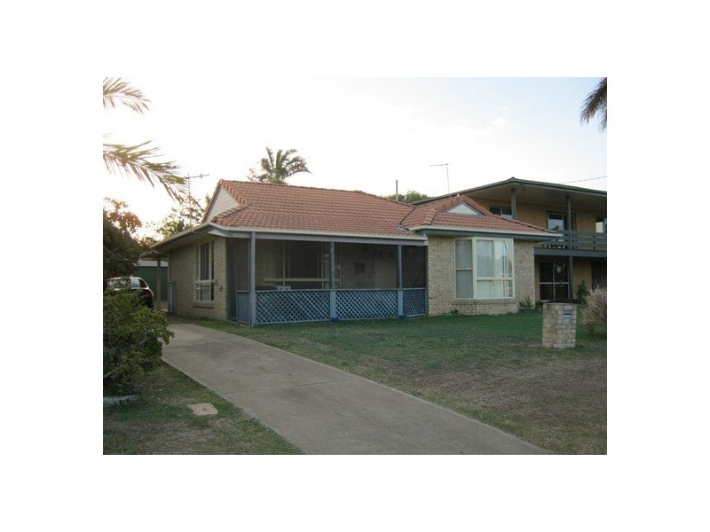 62 Bathurst, Elliott Heads QLD 4670