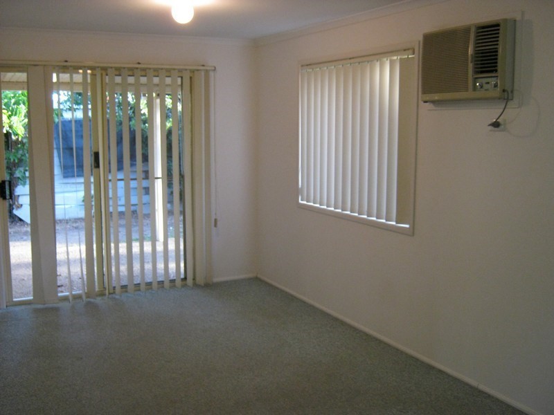 62 Bathurst, Elliott Heads QLD 4670