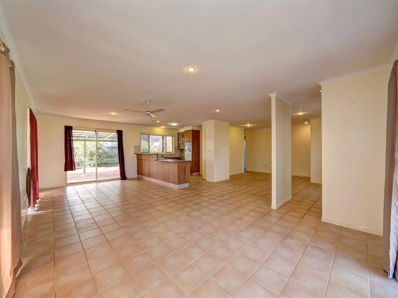 5 Cascade Parade, Bargara QLD 4670