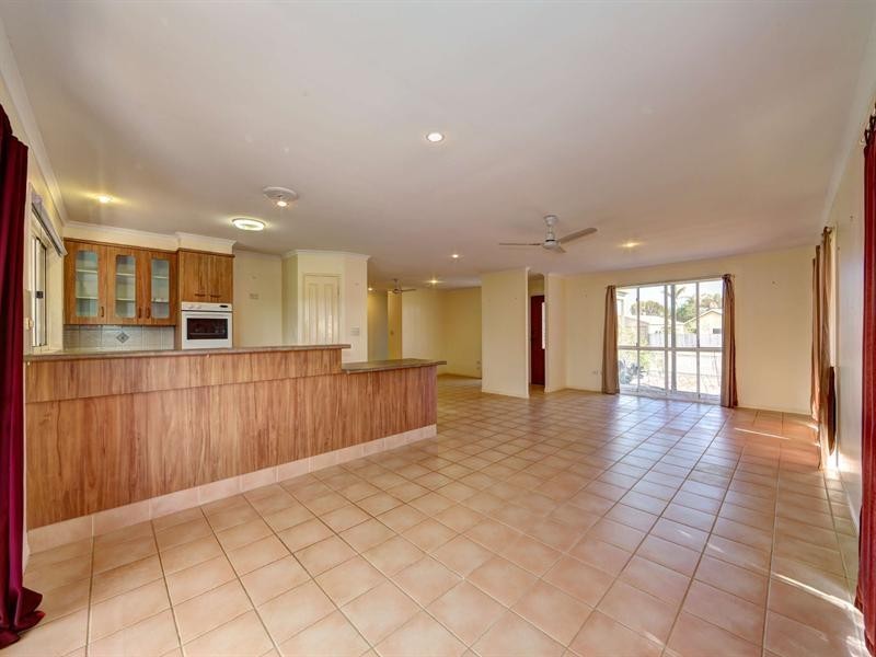 5 Cascade Parade, Bargara QLD 4670