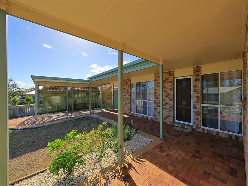 5 Cascade Parade, Bargara QLD 4670