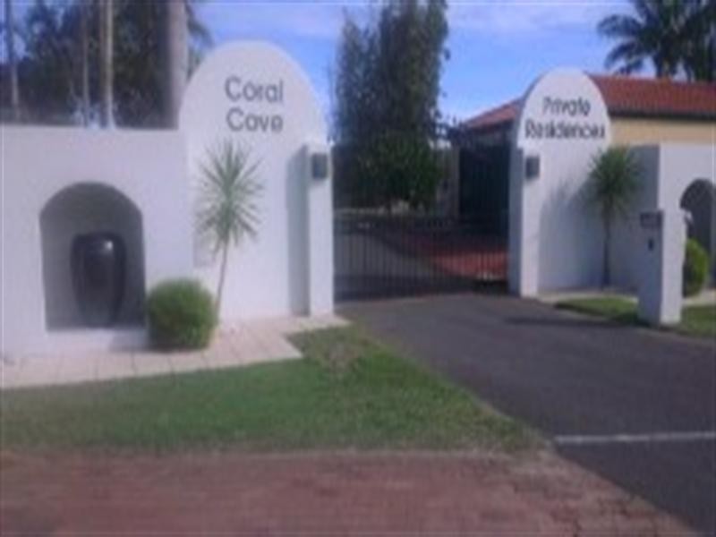 32 Pebble Beach Drive, Coral Cove QLD 4670