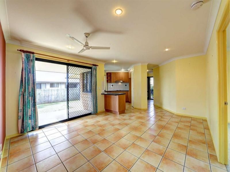 225 Barolin Esplanade, Coral Cove QLD 4670