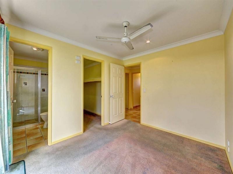 225 Barolin Esplanade, Coral Cove QLD 4670