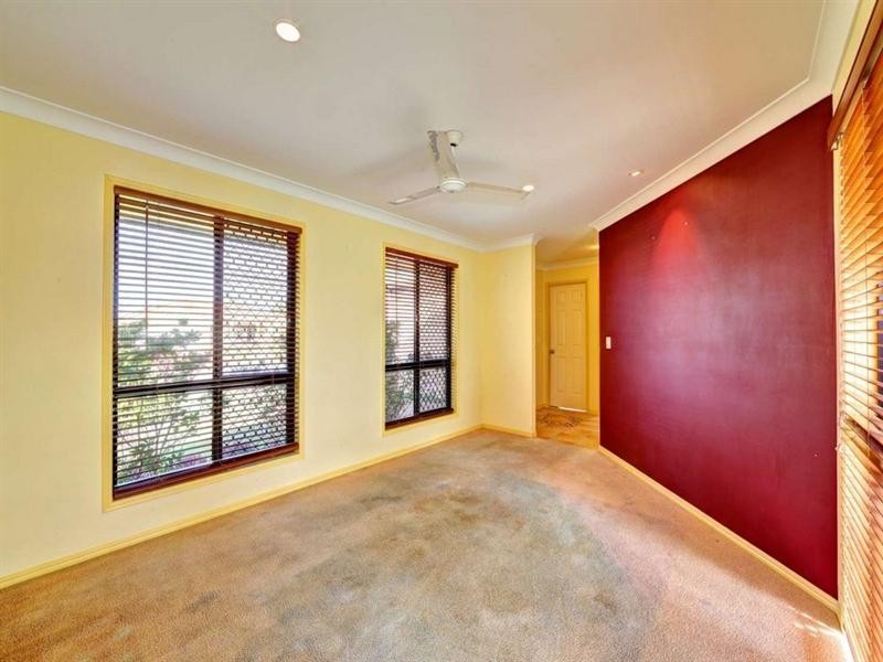225 Barolin Esplanade, Coral Cove QLD 4670