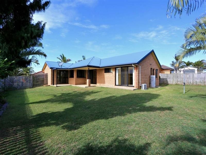 225 Barolin Esplanade, Coral Cove QLD 4670