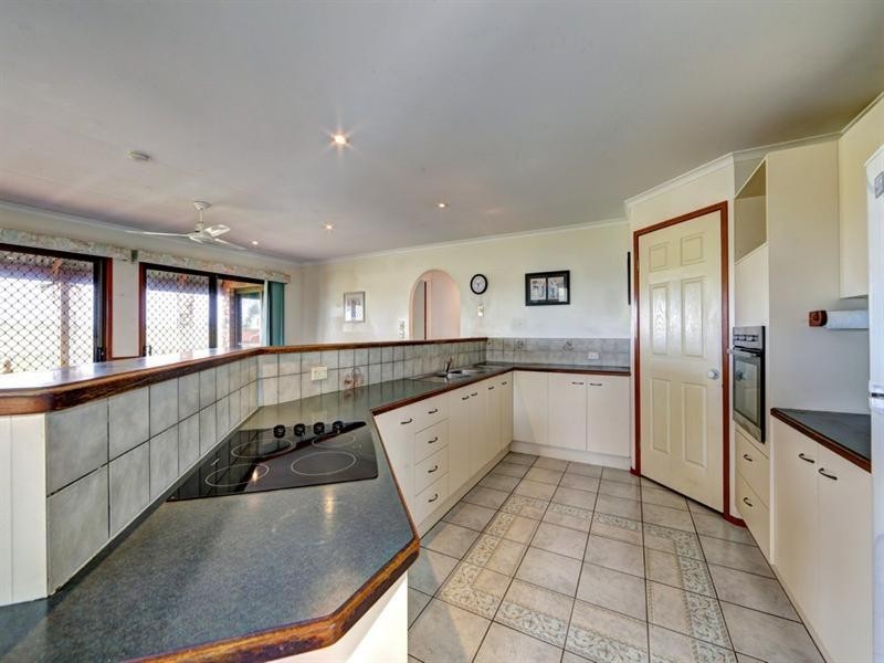 201 Atkinsons Road, Elliott Heads QLD 4670