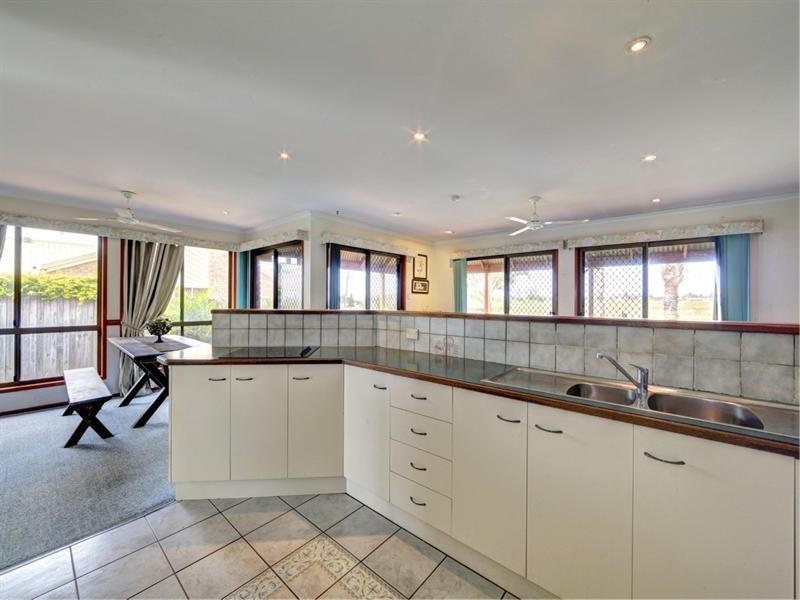 201 Atkinsons Road, Elliott Heads QLD 4670