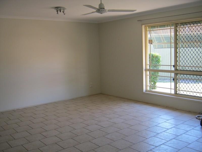 4 Norman Terrace, Bargara QLD 4670