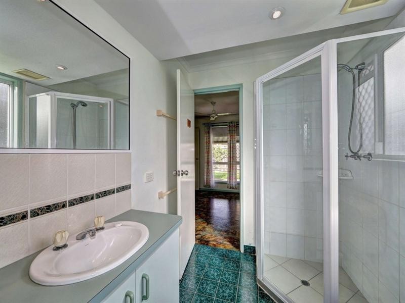 3 Trevors Road, Bargara QLD 4670