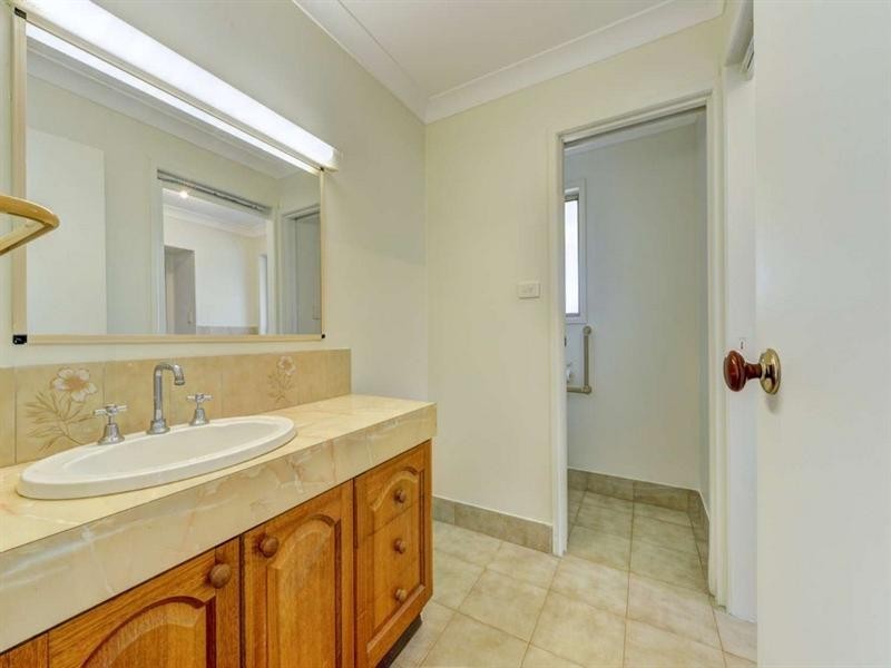 8 Endeavour Court, Bargara QLD 4670