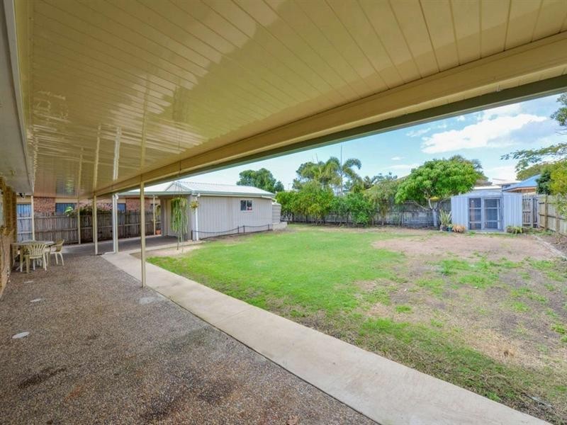 8 Endeavour Court, Bargara QLD 4670