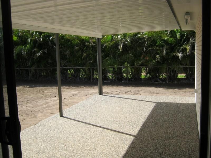 10 Shell Street, Burnett Heads QLD 4670