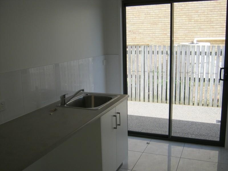 10 Shell Street, Burnett Heads QLD 4670