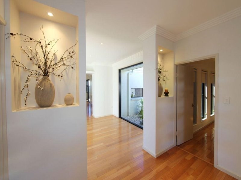 3 Tuckeroo Close, Coral Cove QLD 4670