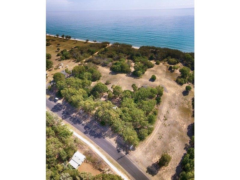 94 Sylvan Drive, Moore Park Beach QLD 4670