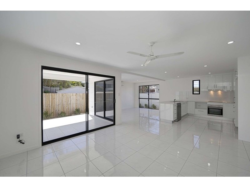 7/130 Miller Street, Bargara QLD 4670