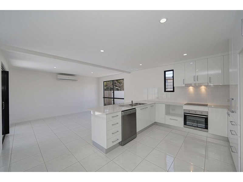 7/130 Miller Street, Bargara QLD 4670