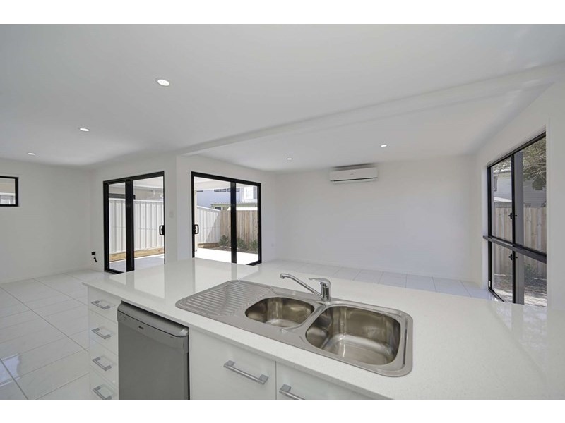 7/130 Miller Street, Bargara QLD 4670