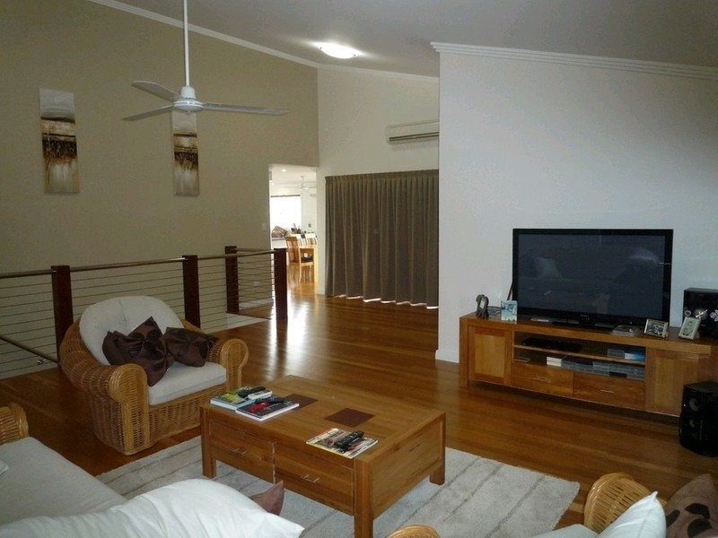 25 Beech Court, Woodgate QLD 4660