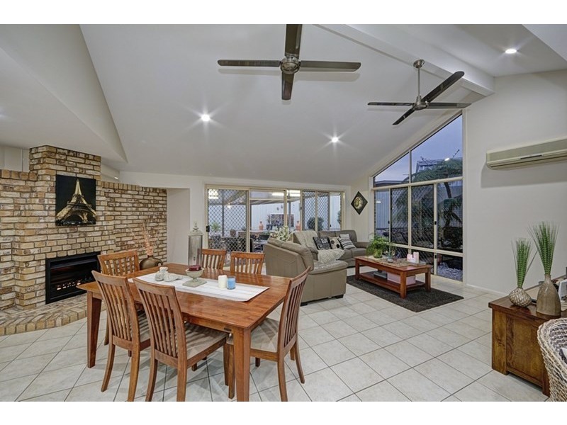 7 Cochrane Street, Millbank QLD 4670