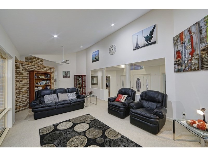 7 Cochrane Street, Millbank QLD 4670