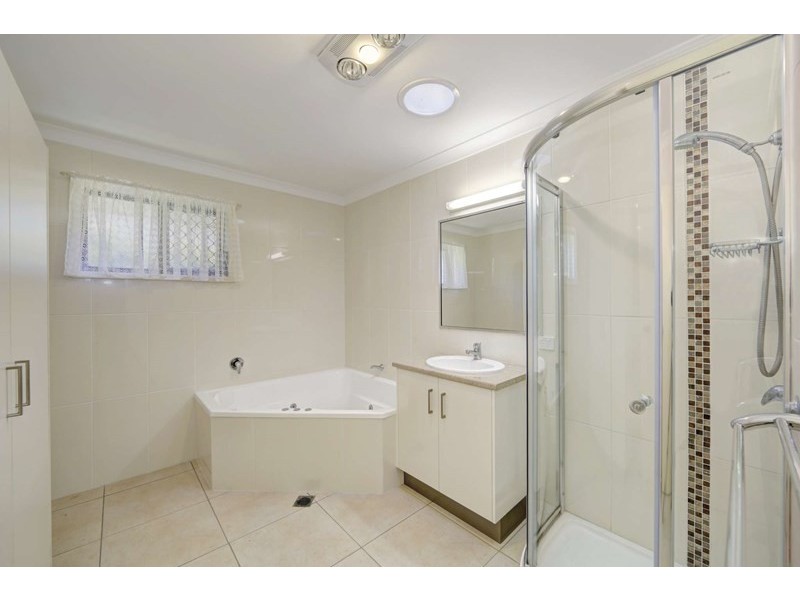 678 Bargara Road, Bargara QLD 4670