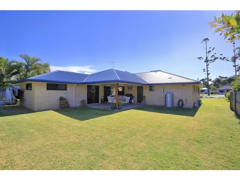 678 Bargara Road, Bargara QLD 4670