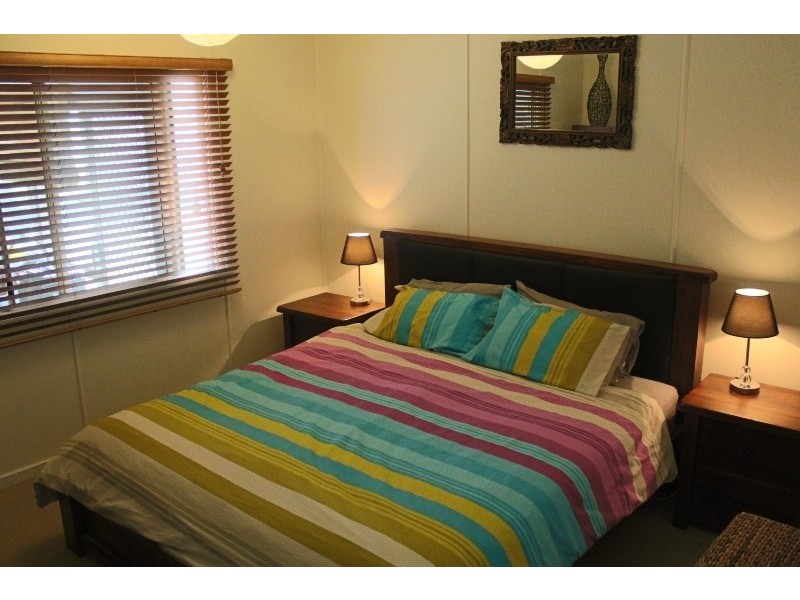 27 Wainwright Street, Svensson Heights QLD 4670