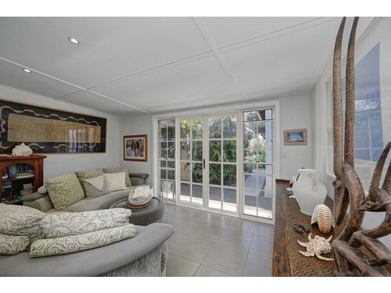 30 Bathurst Street, Elliott Heads QLD 4670