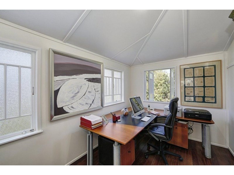 30 Bathurst Street, Elliott Heads QLD 4670