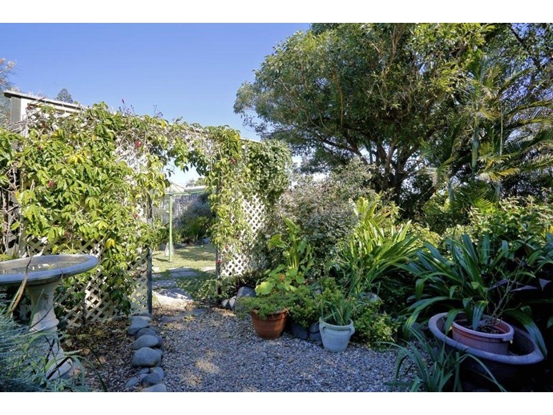 30 Bathurst Street, Elliott Heads QLD 4670