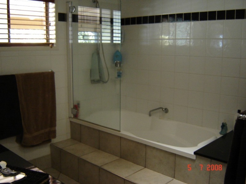 Coral Cove QLD 4670