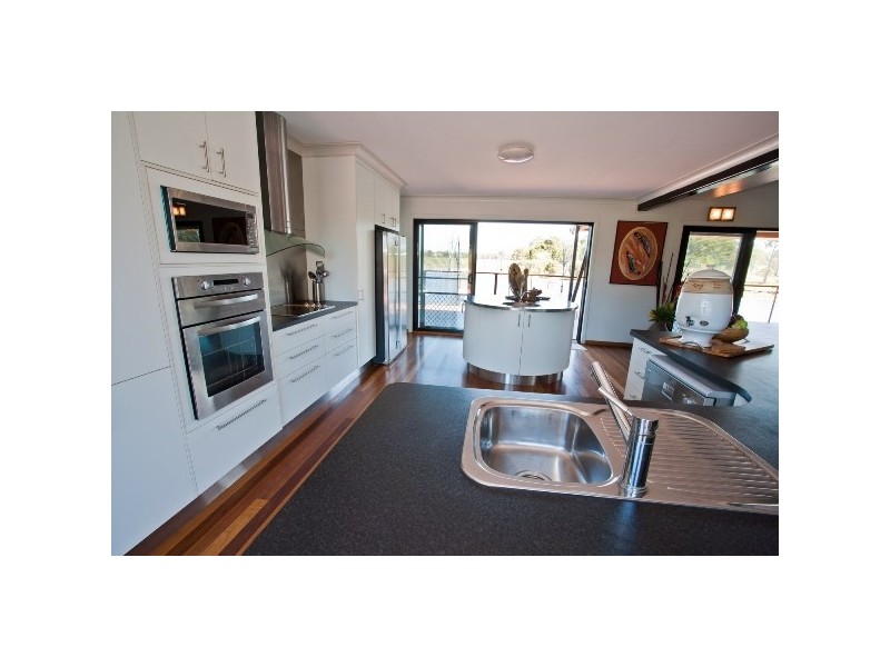 121 Waterloo Hall Road, Waterloo QLD 4673