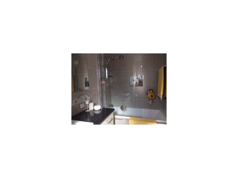 28 Nielson Avenue, Burnett Heads QLD 4670