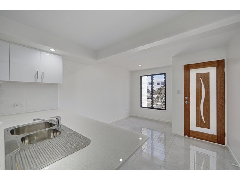 3/130 Miller Street, Bargara QLD 4670