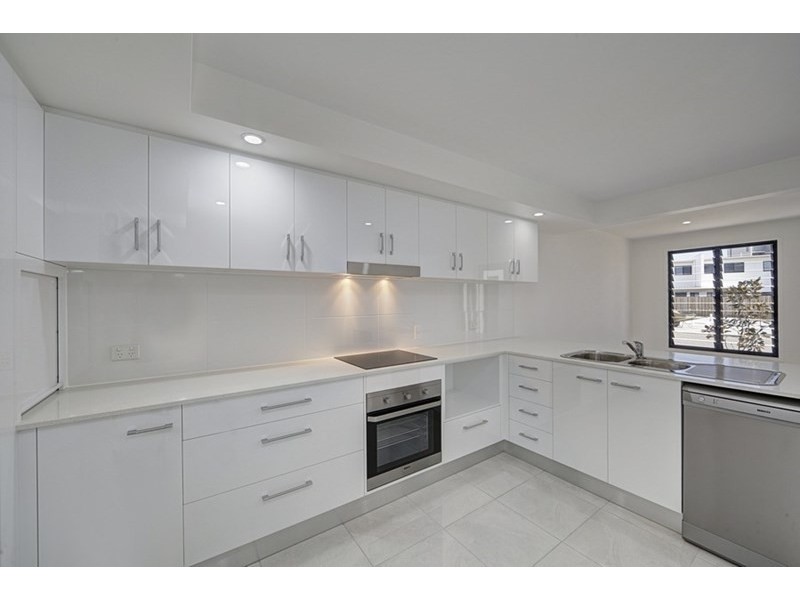 3/130 Miller Street, Bargara QLD 4670