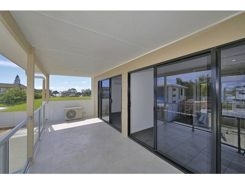 3/130 Miller Street, Bargara QLD 4670