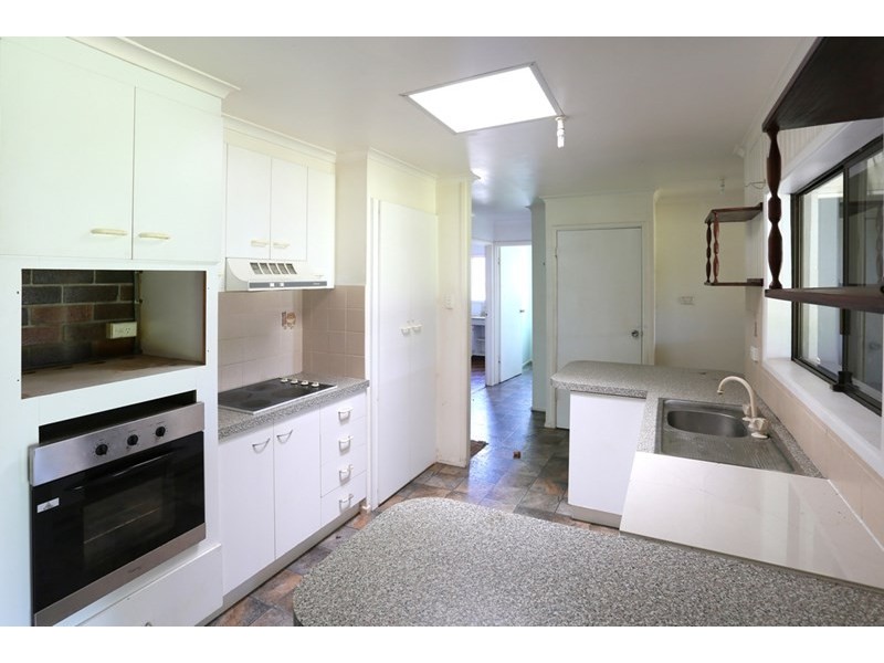 46 Nielson Avenue, Burnett Heads QLD 4670