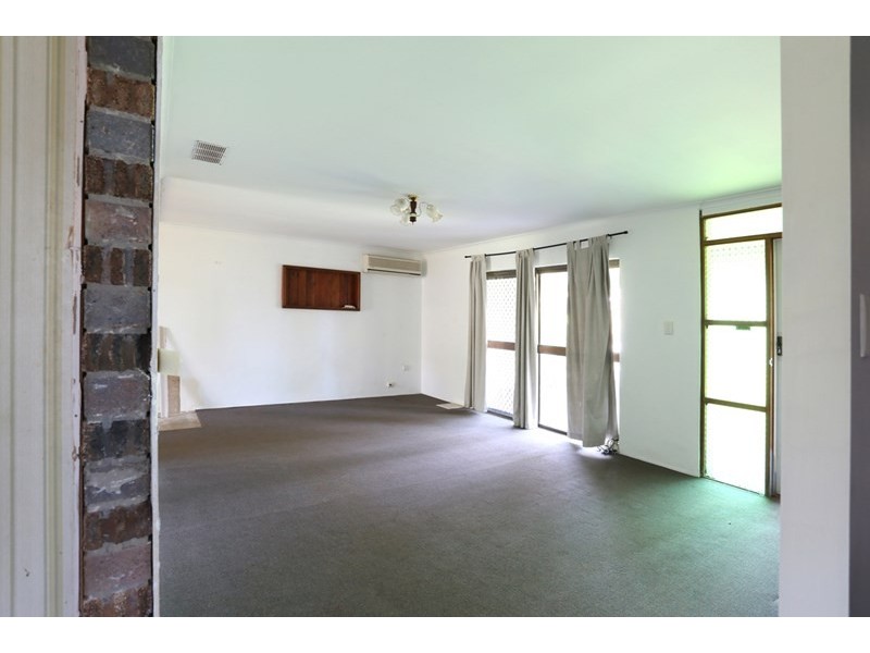 46 Nielson Avenue, Burnett Heads QLD 4670