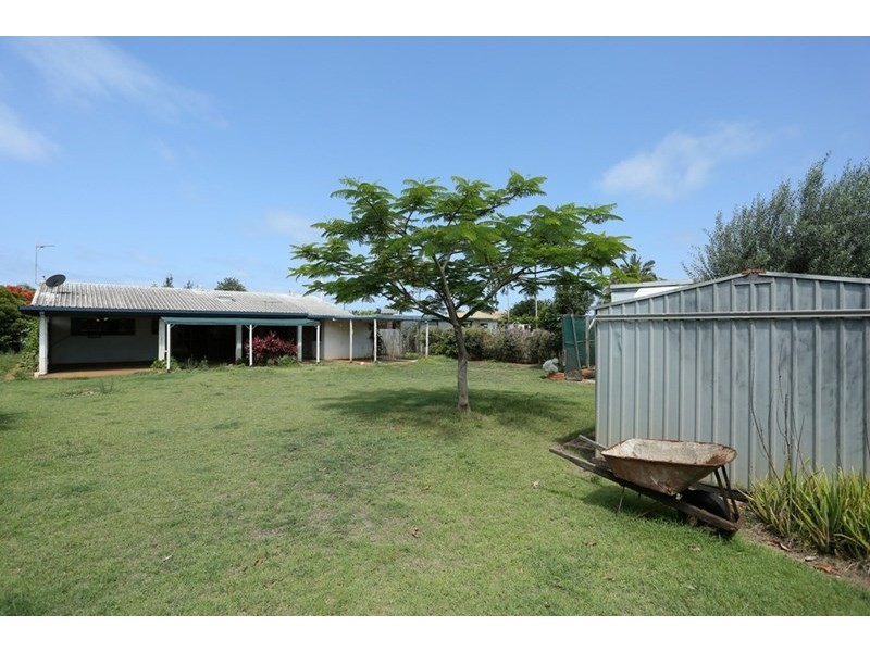 46 Nielson Avenue, Burnett Heads QLD 4670