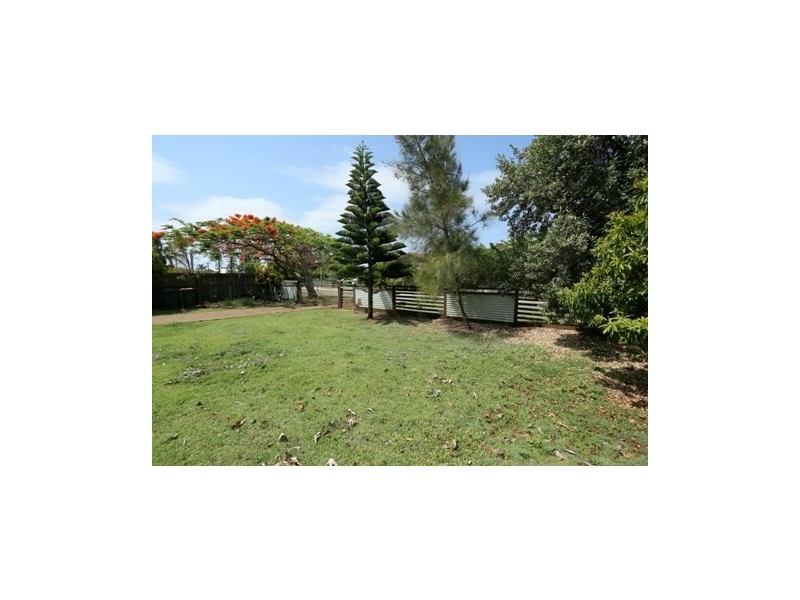 46 Nielson Avenue, Burnett Heads QLD 4670