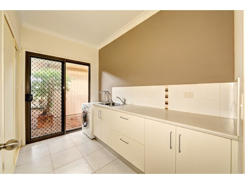 3 Sandpiper Grove, Moore Park Beach QLD 4670