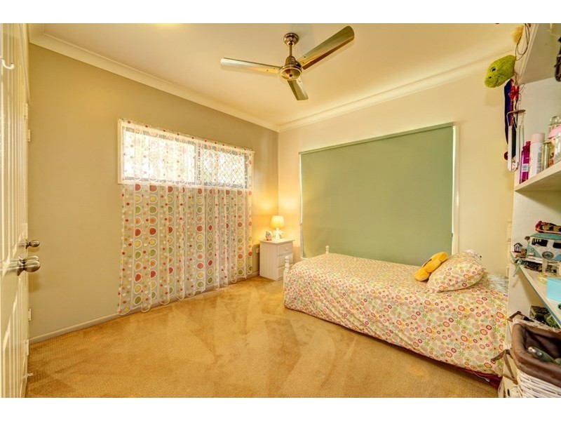 3 Sandpiper Grove, Moore Park Beach QLD 4670