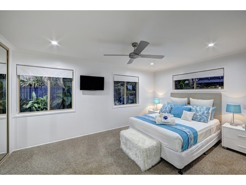 20 Fairway Drive, Bargara QLD 4670