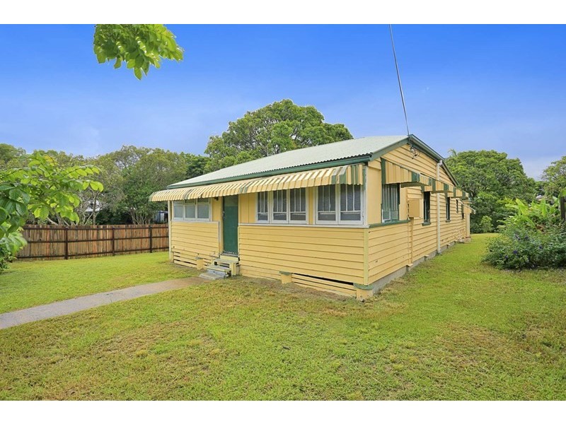 8 Lamb Street, Walkervale QLD 4670