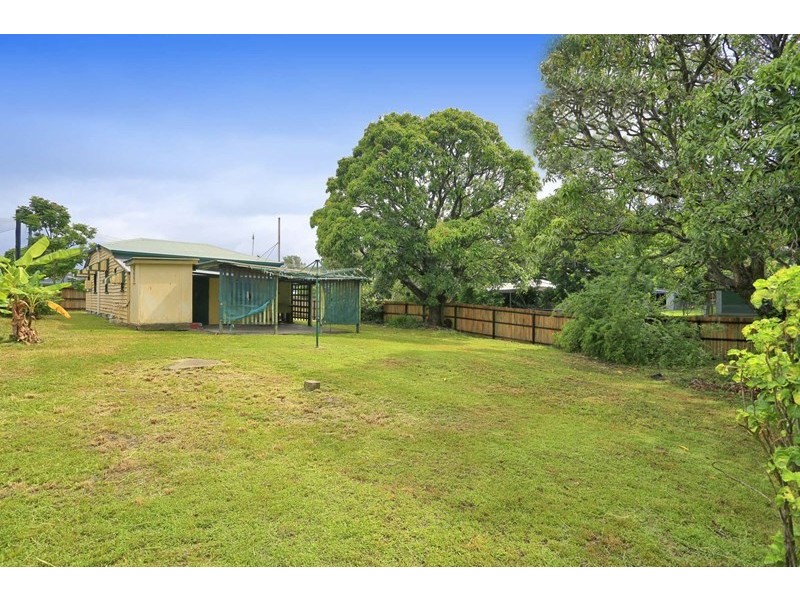 8 Lamb Street, Walkervale QLD 4670