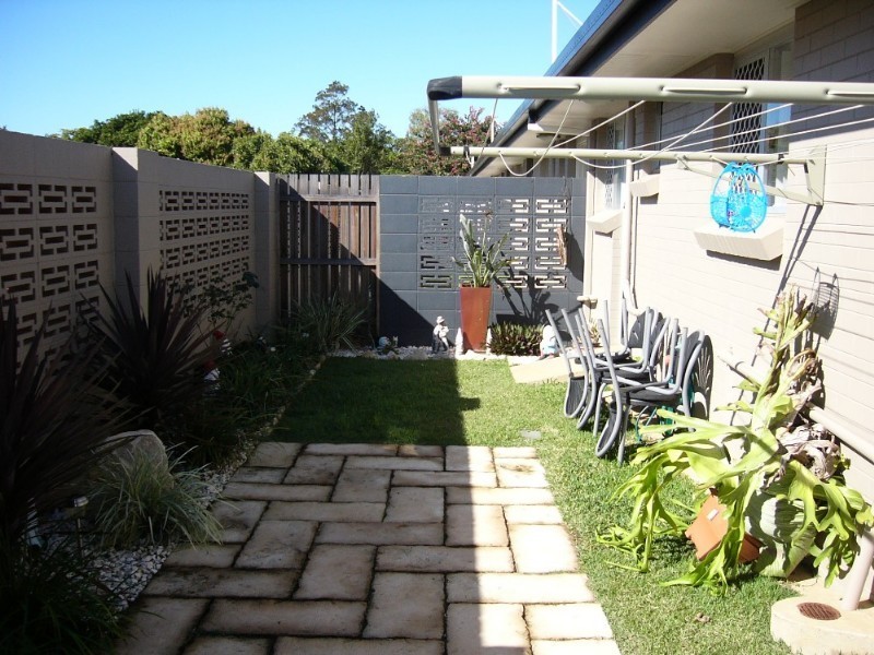 Avenell Heights QLD 4670